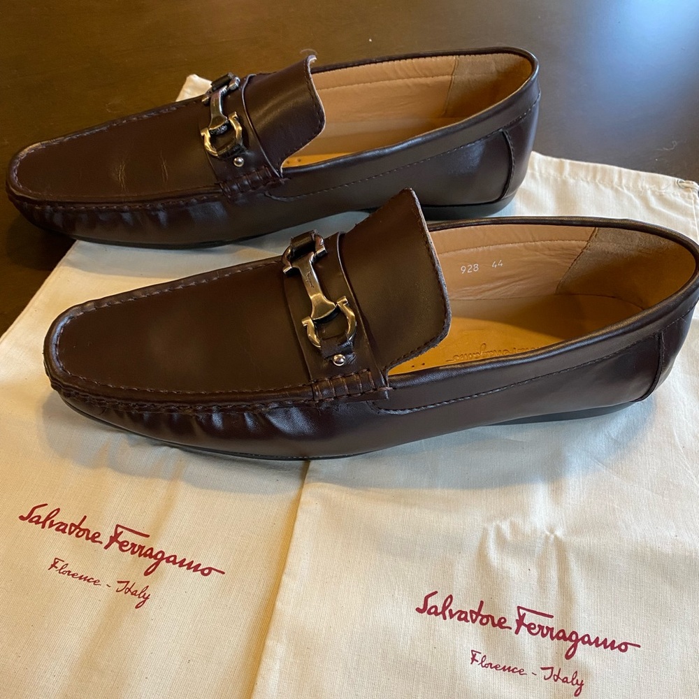 Salvatore Ferragamo Gancini Loafers